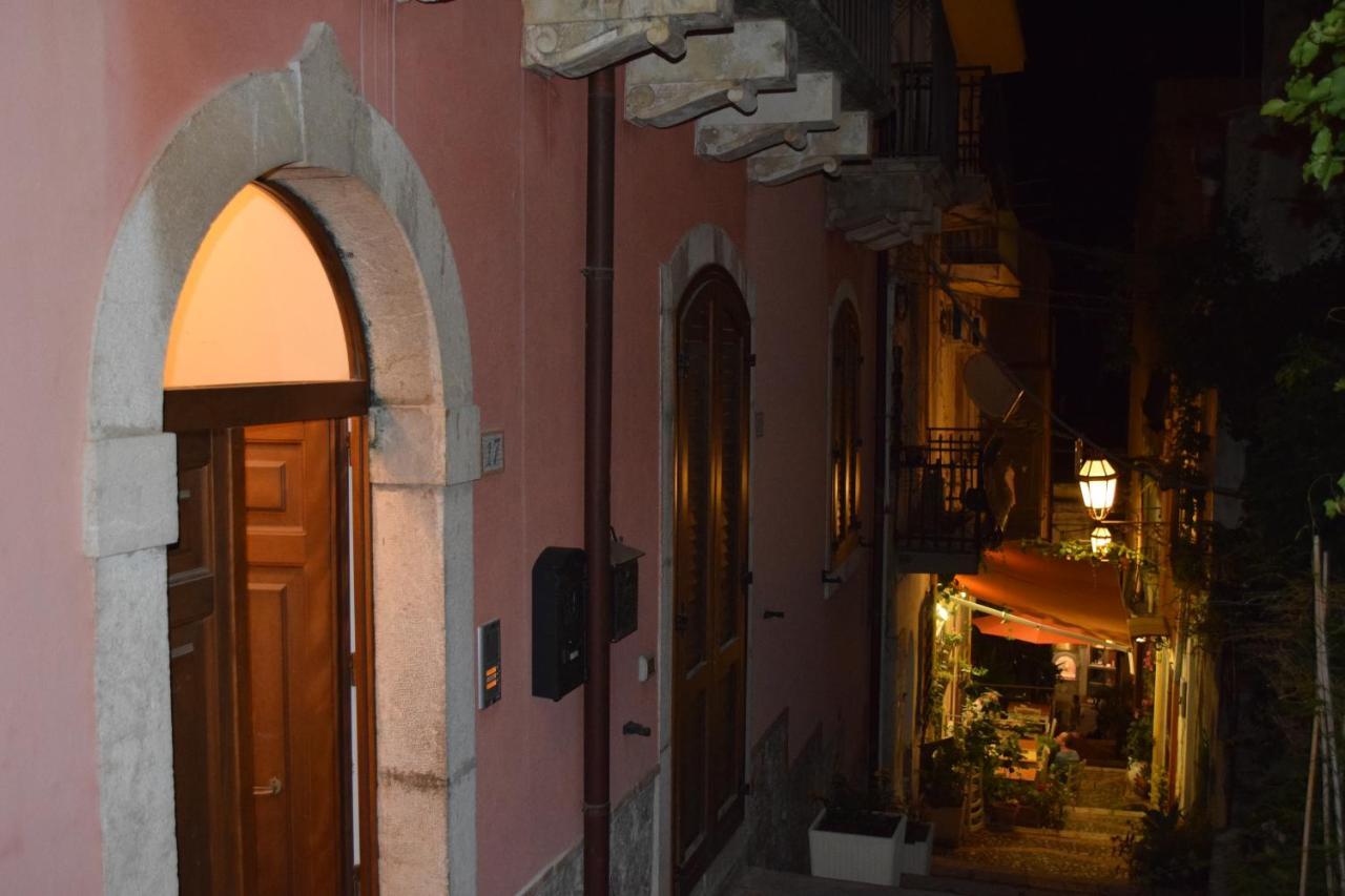 فيلا Casa Amelia - Charme In تاورمينا المظهر الخارجي الصورة